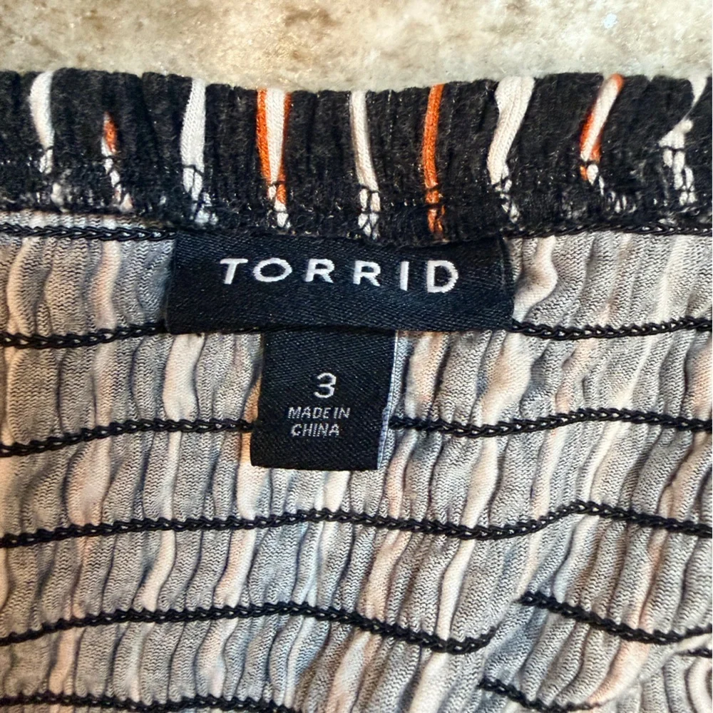 Torrid Striped Dress Size 3 Black Sleeveless Tie Front Plus Size - Picture 8 of 11